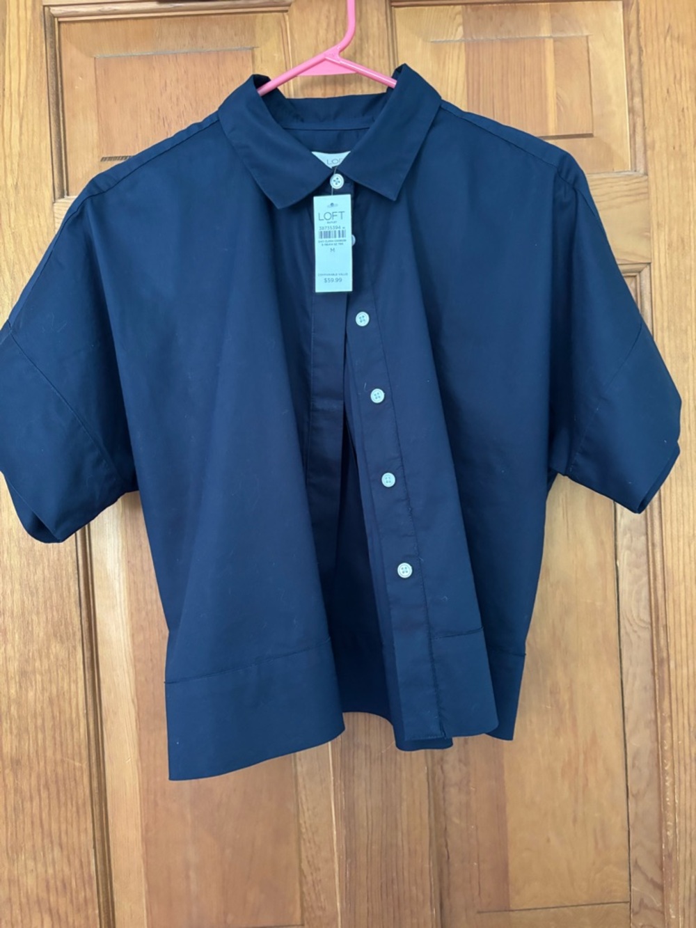 LOFT Navy Crop Button Down Shirt Medium NWT Pleated Back